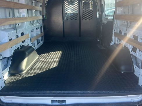 Used 2024 Ford Transit 250 Low Roof w/ Exterior Upgrade Package image 16