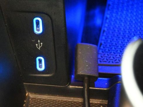 Used 2023 Mercedes-Benz EQS 450+ Sedan image 4