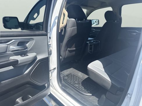 Used 2019 RAM 1500 Big Horn AWD/4WD image 17