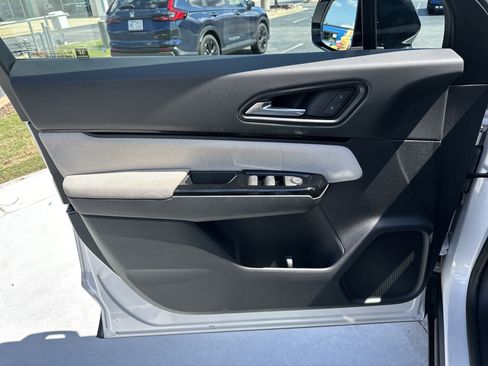 Used 2024 Honda Prologue EX image 14