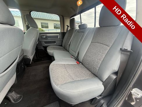 Used 2018 RAM 1500 Big Horn AWD/4WD image 31