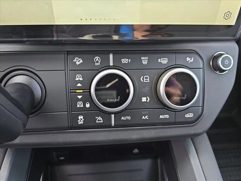 New 2026 Land Rover Defender 110 S image 22