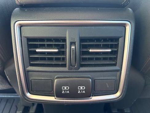 Certified 2023 Subaru Forester Limited AWD/4WD image 20