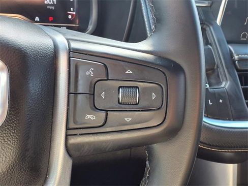 Used 2023 GMC Yukon SLT image 15