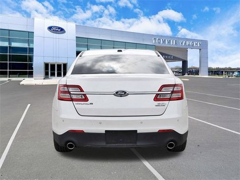 Used 2018 Ford Taurus SEL w/ Equipment Group 201A image 3