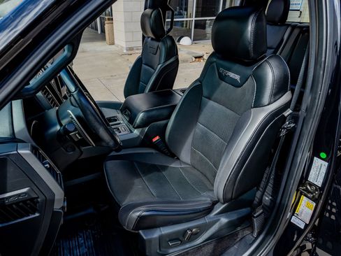 Used 2020 Ford F150 Raptor w/ Equipment Group 802A Luxury AWD/4WD image 28