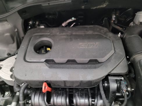 Used 2018 Hyundai Santa Fe Sport w/ 2.4L Value Package 02 FWD image 30