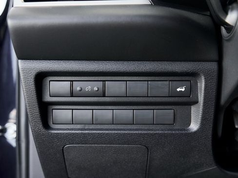 Used 2025 Mitsubishi Outlander SEL image 33