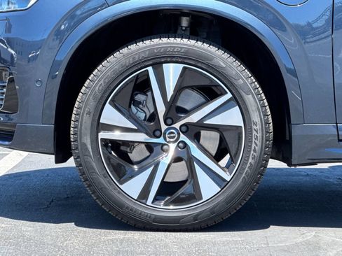 Used 2023 Volvo XC90 T8 Plus AWD/4WD image 30