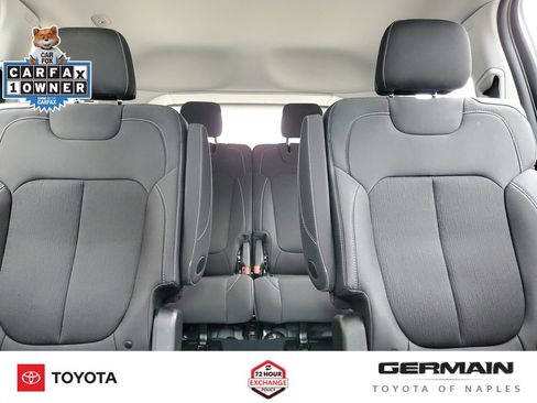 Used 2023 Jeep Grand Cherokee L Laredo RWD image 31
