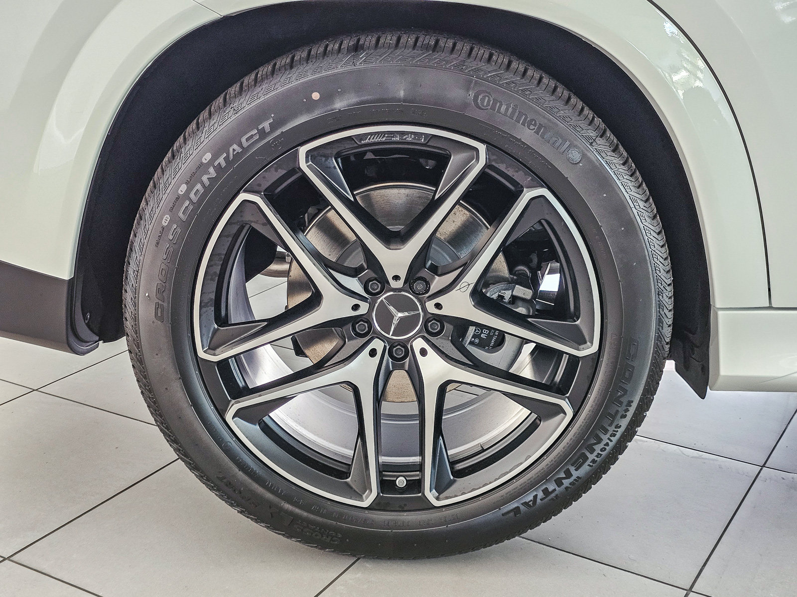 New 2026 Mercedes-Benz GLE 53 AMG 4MATIC Coupe image 10