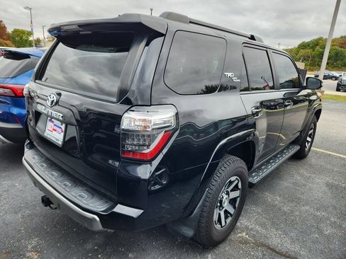 Used 2021 Toyota 4Runner TRD Off-Road Premium w/ Moonroof Package image 4