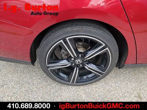 Used 2024 Honda Accord Sport image 7