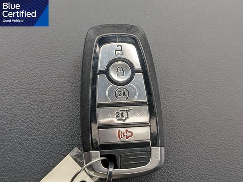 Used 2025 Ford Explorer ST AWD/4WD image 34