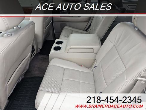 Used 2013 Lincoln Navigator 4WD w/ HD Trailer Tow Pkg image 15