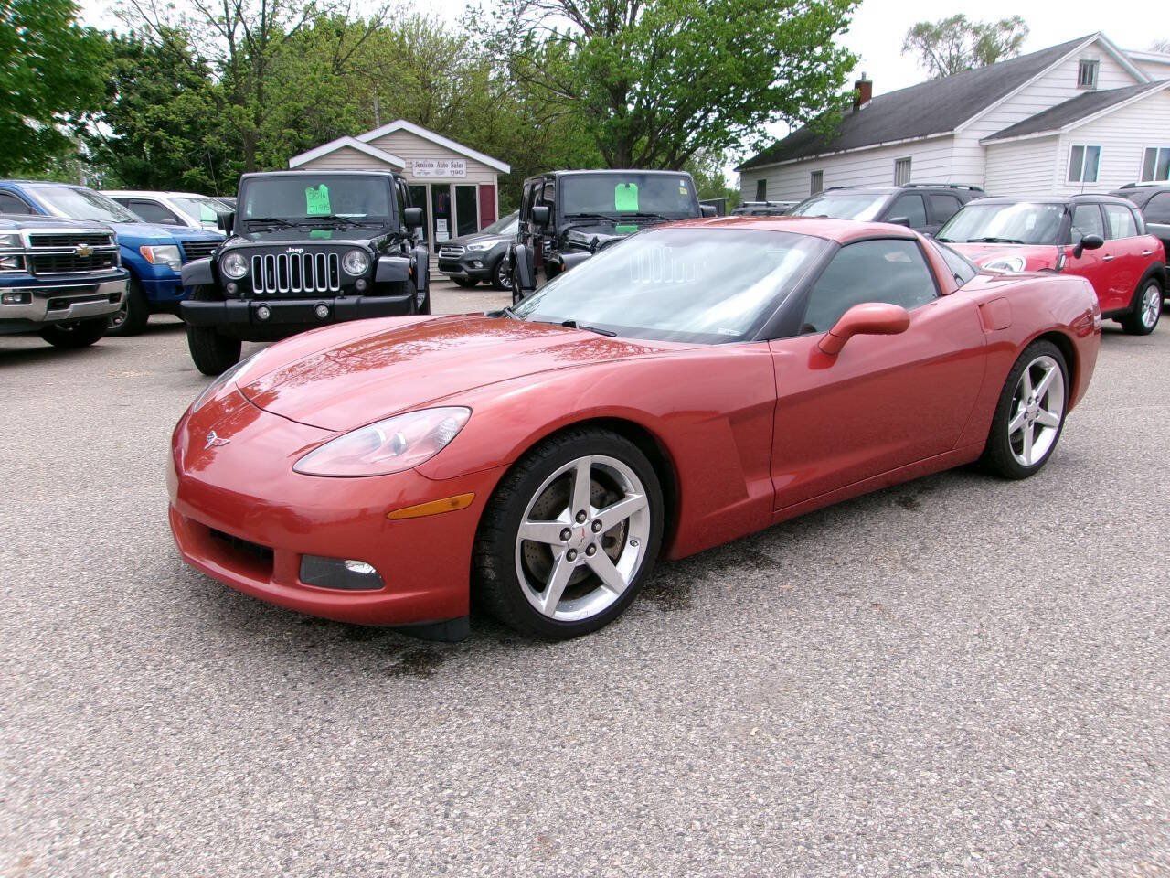 Used 2005 Chevrolet Corvette Coupe w/ Preferred Equipment Group RWD image 1
