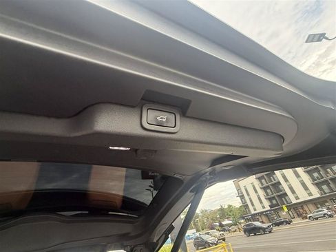 Used 2019 Land Rover Discovery HSE Luxury AWD/4WD image 41