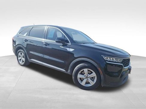 Used 2021 Kia Sorento LX FWD image 1