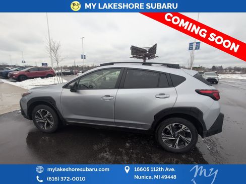 Used 2024 Subaru Crosstrek 2.0i Premium w/ Popular Package #3 image 4