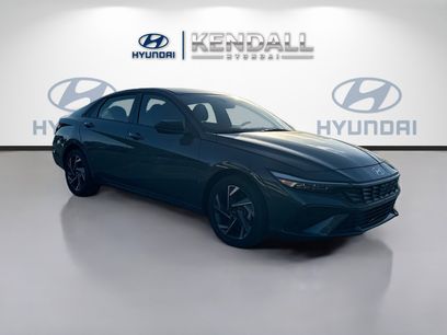 New 2025 Hyundai Elantra SEL