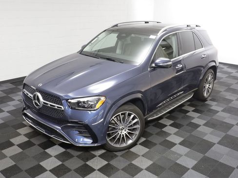Used 2024 Mercedes-Benz GLE 350 4MATIC image 2