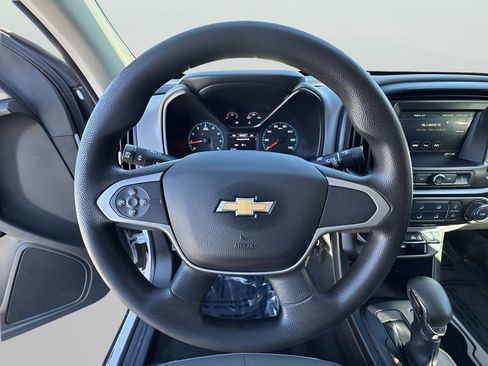 Used 2022 Chevrolet Colorado W/T w/ Custom Special Edition image 11