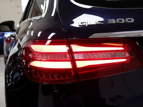 Used 2019 Mercedes-Benz GLC 300 image 44