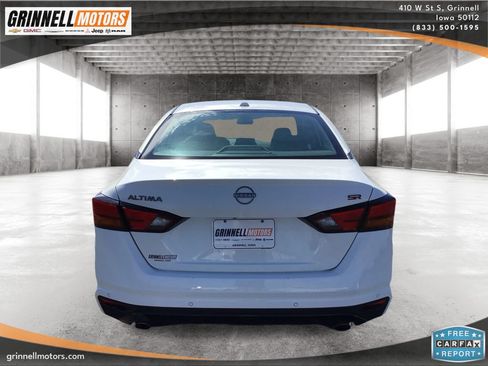 Used 2024 Nissan Altima 2.5 SR FWD image 6