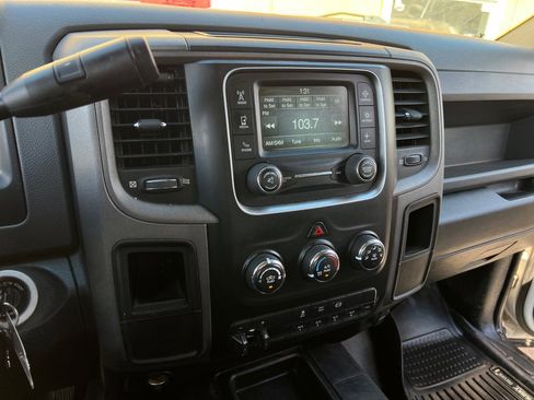 Used 2018 RAM 3500 Tradesman w/ Chrome Appearance Group image 23