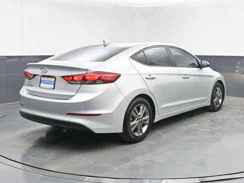 Used 2018 Hyundai Elantra Value Edition FWD image 10