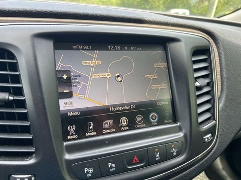 Used 2015 Chrysler 200 C w/ Navigation & Sound Group I image 19