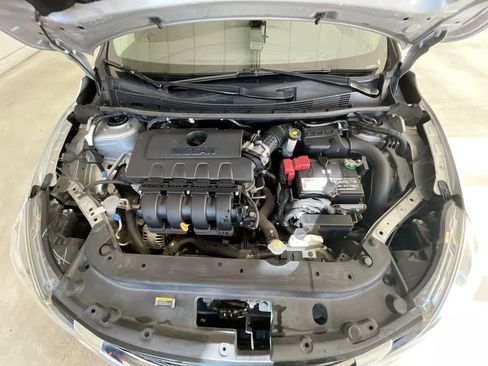 Used 2016 Nissan Sentra S image 23