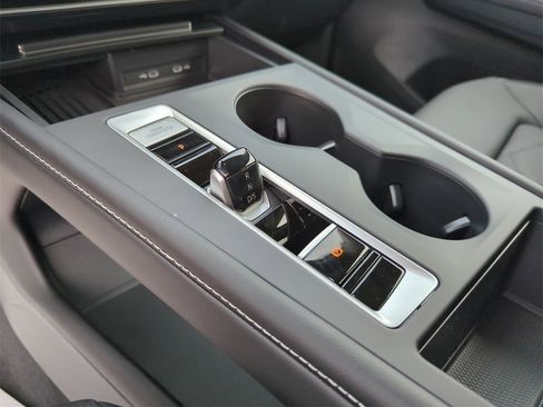 New 2026 Volkswagen Atlas SE image 39