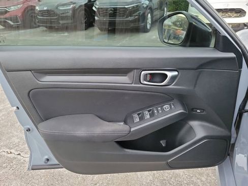 Used 2024 Honda Civic Sport image 12