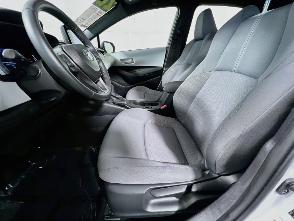 Used 2026 Toyota Corolla SE FWD image 12
