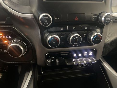 Used 2021 RAM 1500 Big Horn image 35