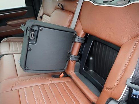 New 2026 GMC Sierra 2500 Denali Ultimate w/ Max Trailering Package image 37