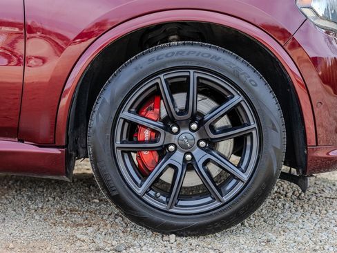 Used 2018 Dodge Durango SRT image 11