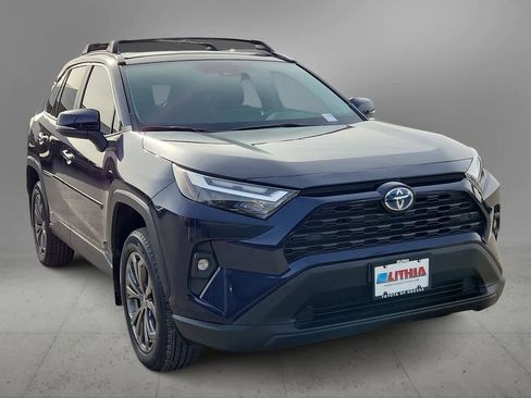 Used 2024 Toyota RAV4 XLE Premium image 3
