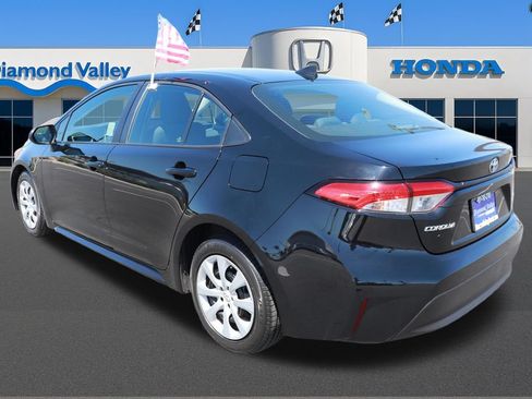 Used 2023 Toyota Corolla LE FWD image 4