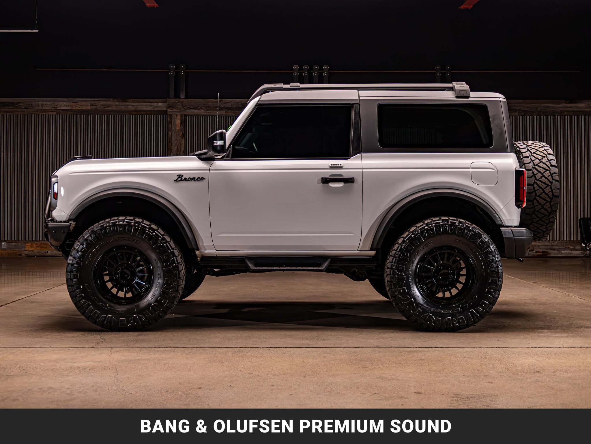Used 2023 Ford Bronco Badlands AWD/4WD image 6