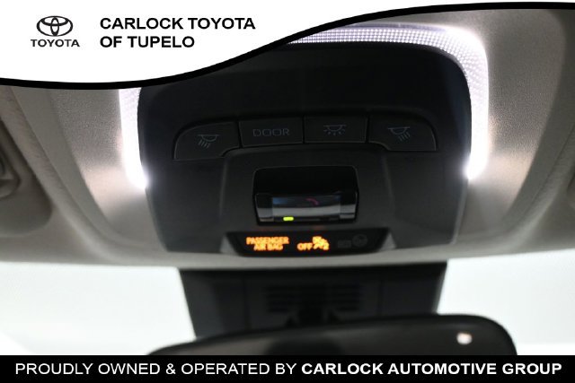Used 2026 Toyota Corolla LE FWD image 33