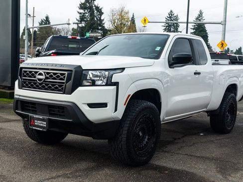 Used 2023 Nissan Frontier S w/ Technology Package image 3