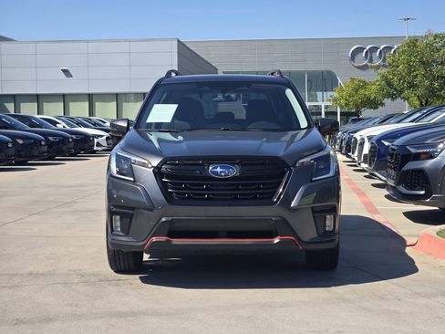 Used 2024 Subaru Forester Sport image 3