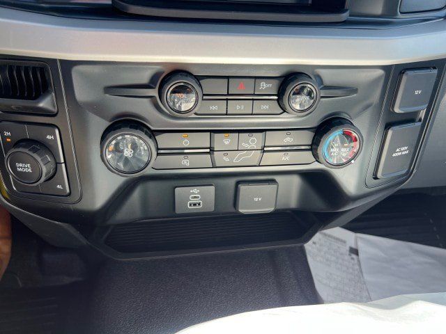 New 2026 Ford F550 4x4 Regular Cab Super Duty image 10