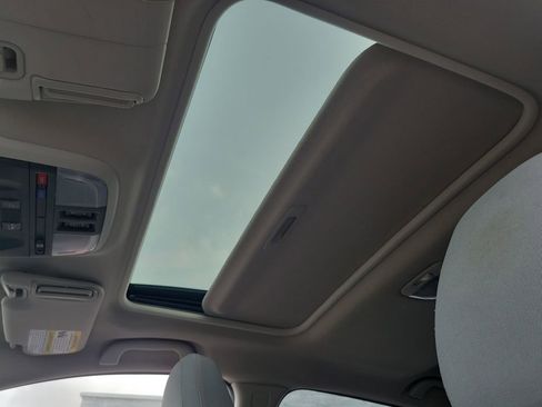 Used 2019 Subaru Crosstrek 2.0i Premium image 16