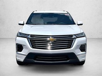Used 2023 Chevrolet Traverse Premier FWD video 3