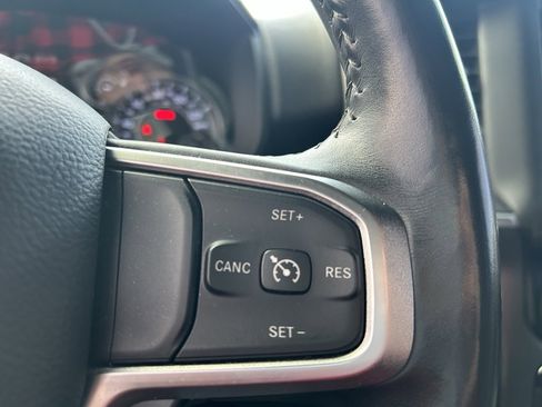 Used 2019 RAM 1500 Big Horn image 17