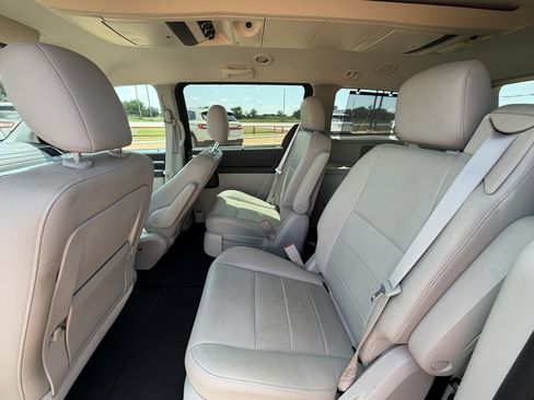 Used 2008 Dodge Grand Caravan SXT FWD image 15