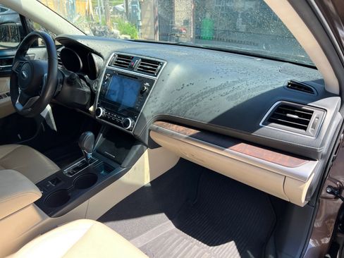 Used 2019 Subaru Outback 2.5i Limited w/ Popular Package #2 AWD/4WD image 16
